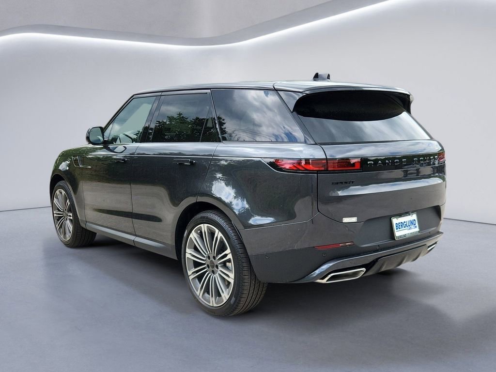 New 2026 Land Rover Range Rover Sport SE AWD/4WD image 4