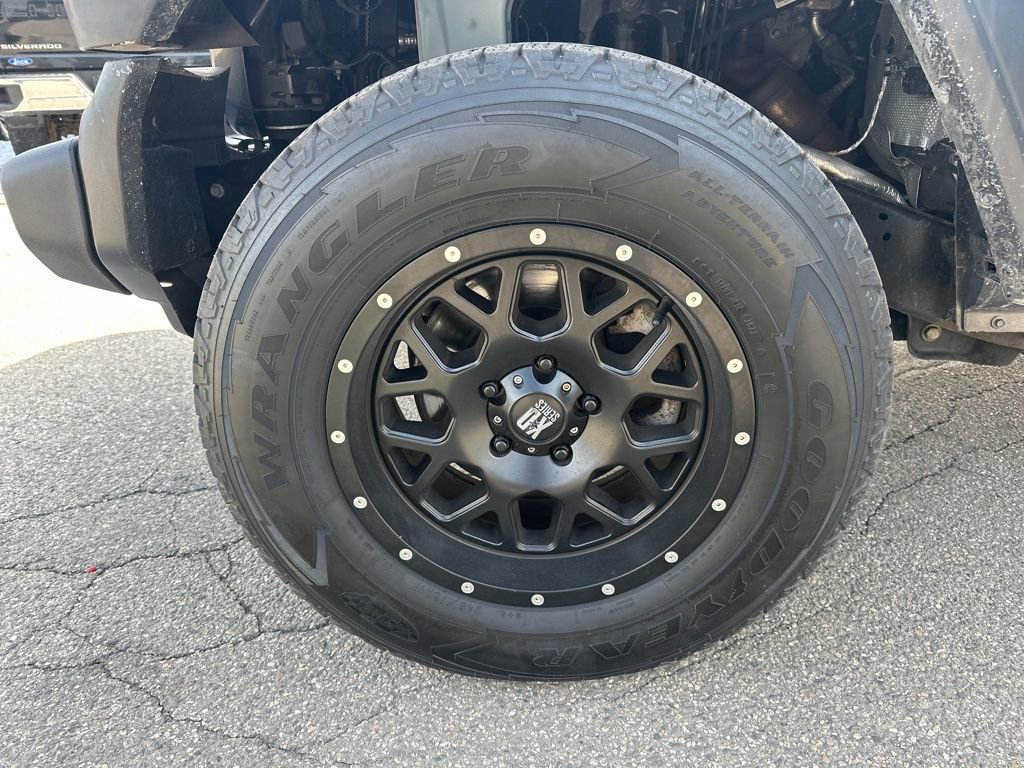 Used 2018 Jeep Wrangler Unlimited Sport S image 35