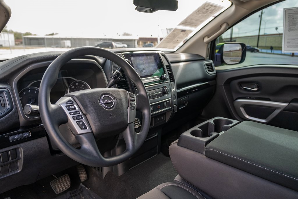 Used 2023 Nissan Titan SV w/ Accessory Utility Package image 14