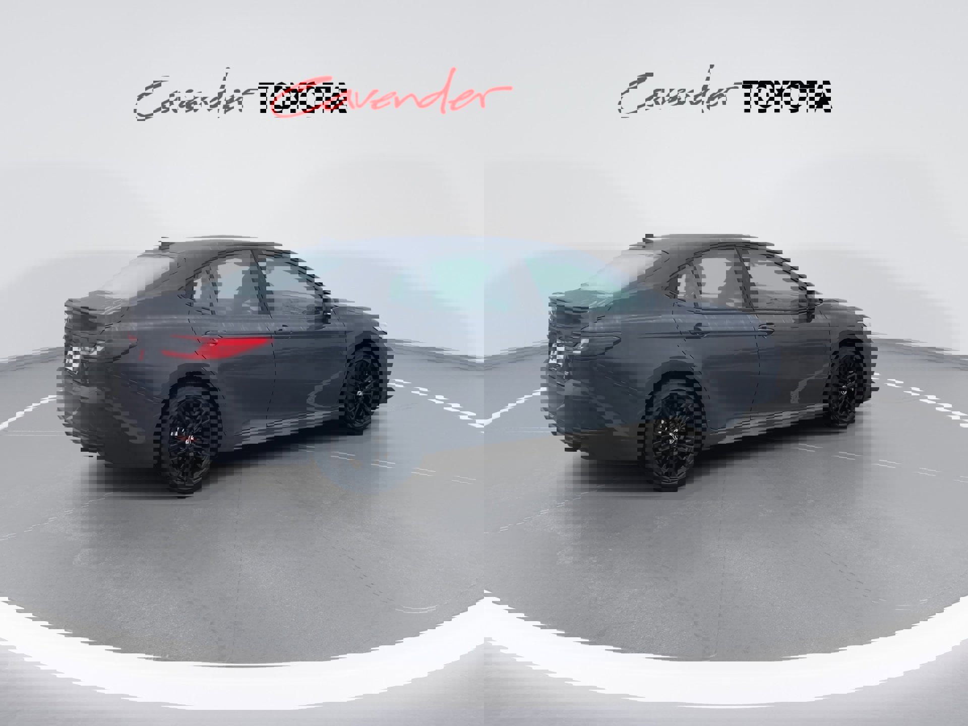 Used 2026 Toyota Camry SE image 8