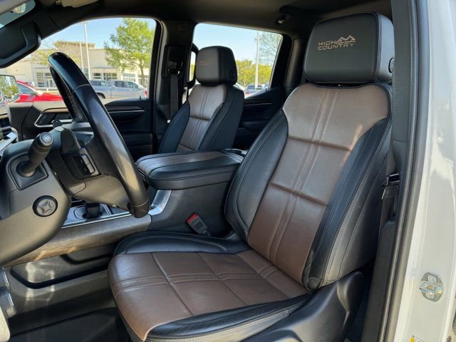 Used 2023 Chevrolet Silverado 1500 High Country w/ Technology Package AWD/4WD image 27