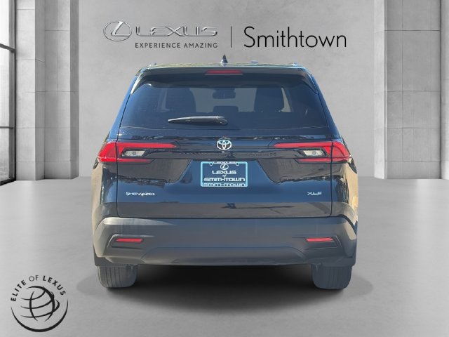 Used 2024 Toyota Grand Highlander AWD Hybrid image 6