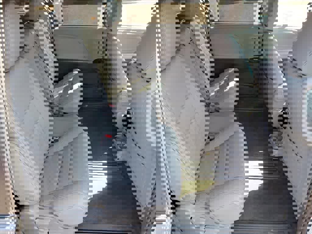 Used 2015 Toyota Sienna XLE w/ XLE Navigation Package image 12