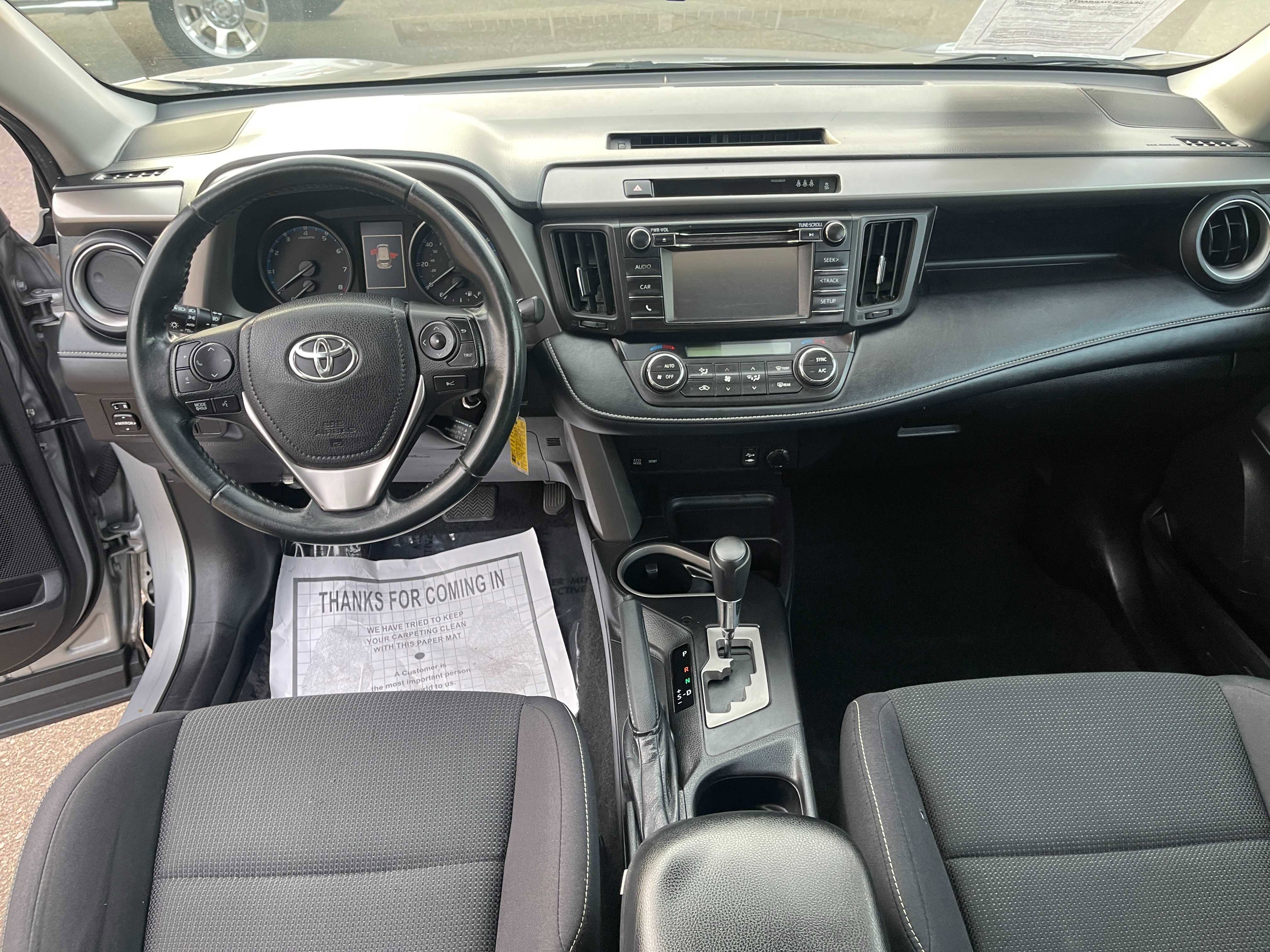 Used 2018 Toyota RAV4 XLE image 12