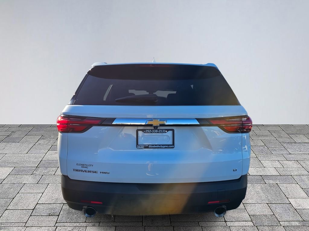 Used 2022 Chevrolet Traverse LT w/ LPO, Floor Liner Package image 6