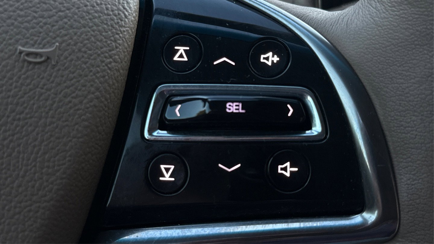 Used 2014 Cadillac CTS Luxury RWD image 10