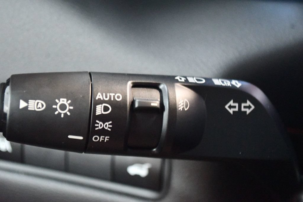 Used 2026 Nissan Armada PRO-4X w/ Captain's Chari Seat Package AWD/4WD image 72