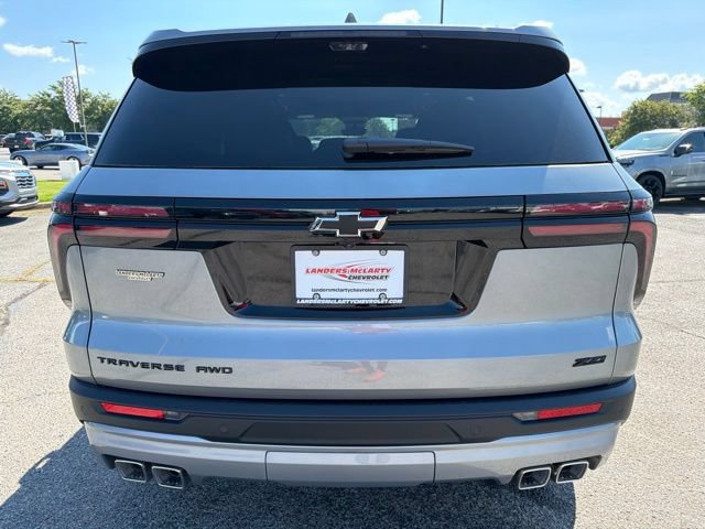 New 2027 Chevrolet Traverse Z71 w/ Driver Confidence Package AWD/4WD image 4
