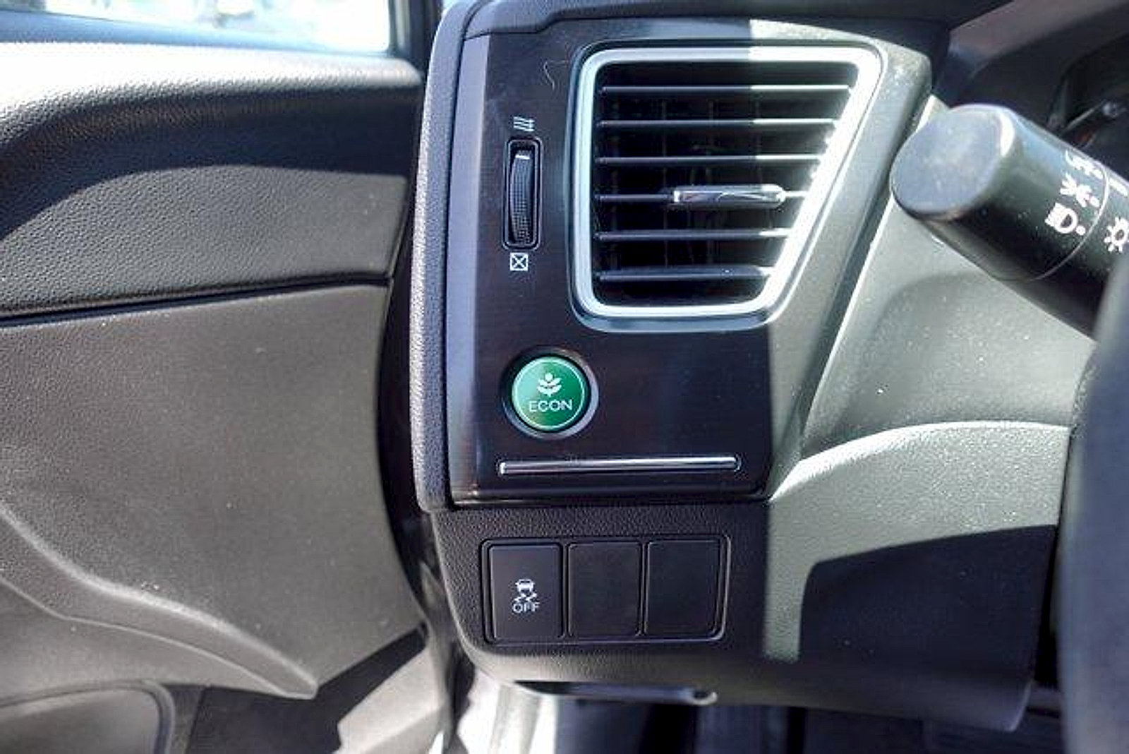 Used 2013 Honda Civic LX image 12