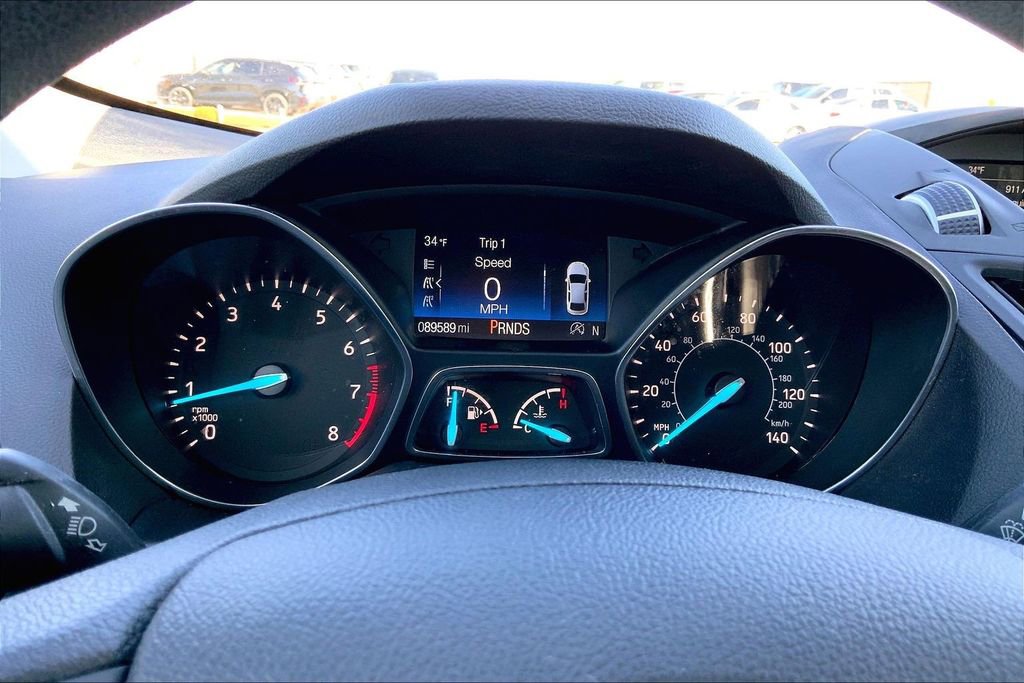 Used 2018 Ford Escape SE image 19