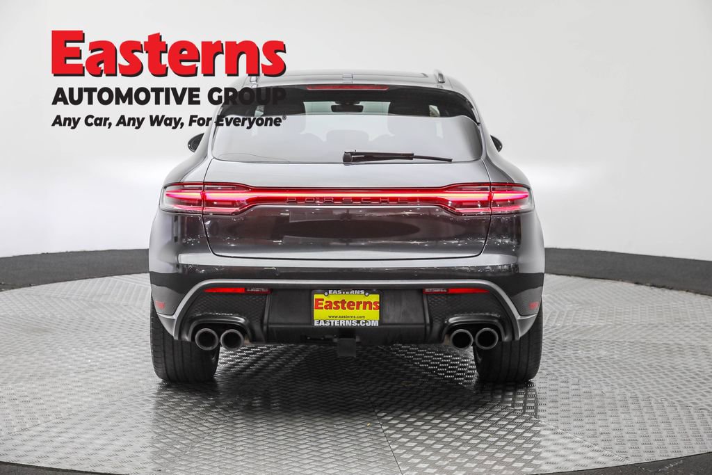 Used 2023 Porsche Macan T image 6