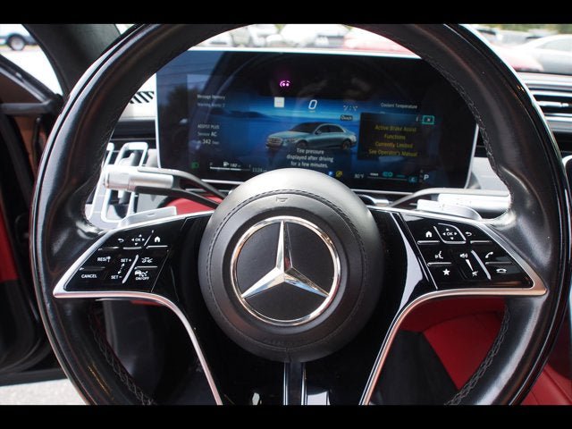 Used 2022 Mercedes-Benz S 580 4MATIC Sedan w/ AMG Line Package image 24