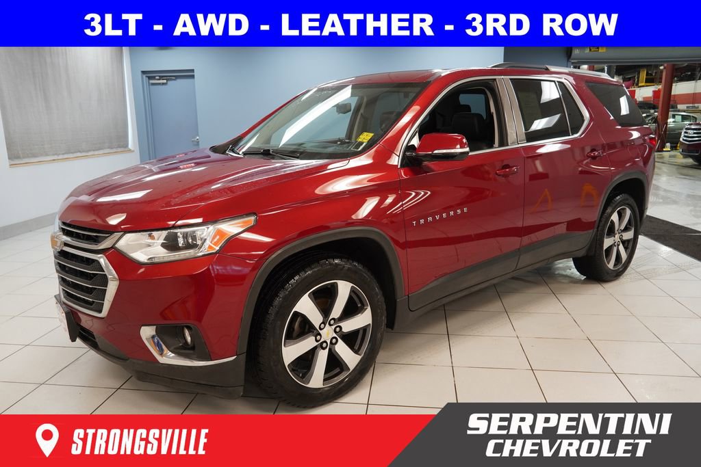 Used 2018 Chevrolet Traverse LT image 1