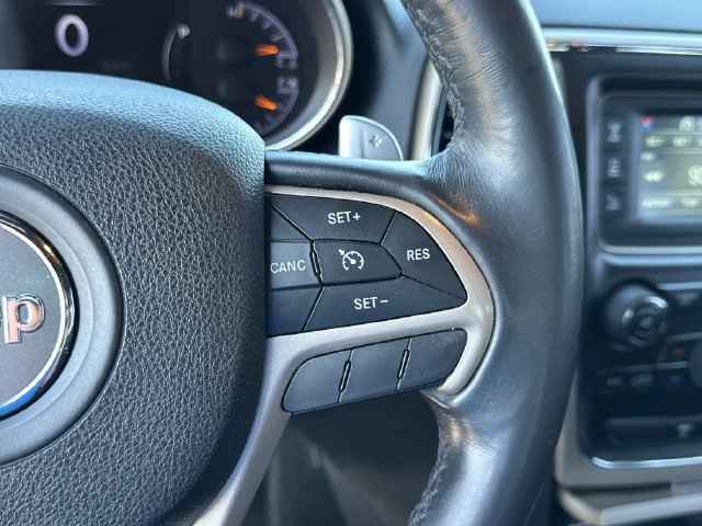 Used 2015 Jeep Grand Cherokee Laredo w/ Quick Order Package 23E RWD image 31