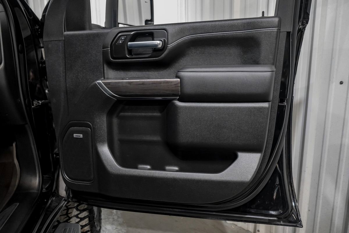 Used 2020 Chevrolet Silverado 2500 LTZ w/ LTZ Plus Package image 45