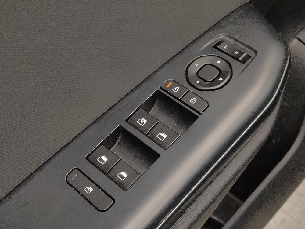 Used 2025 Kia K4 FWD image 27
