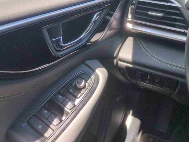 Used 2025 Subaru Outback Onyx Edition AWD/4WD image 36