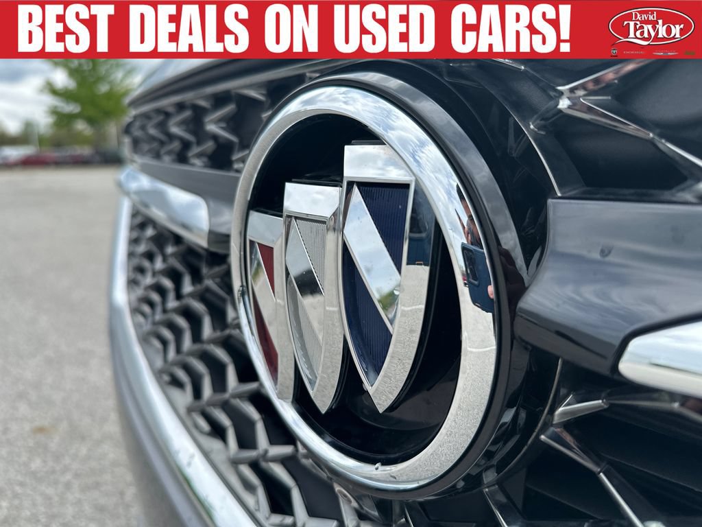 Used 2022 Buick Envision Avenir w/ Technology Package II FWD image 41