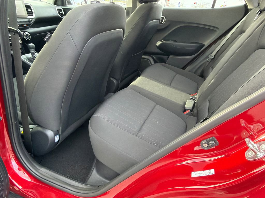 Used 2024 Hyundai Venue SE image 20