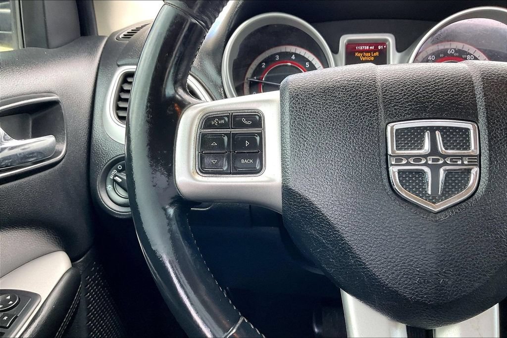 Used 2017 Dodge Journey SE w/ Flexible Seating Group FWD image 10