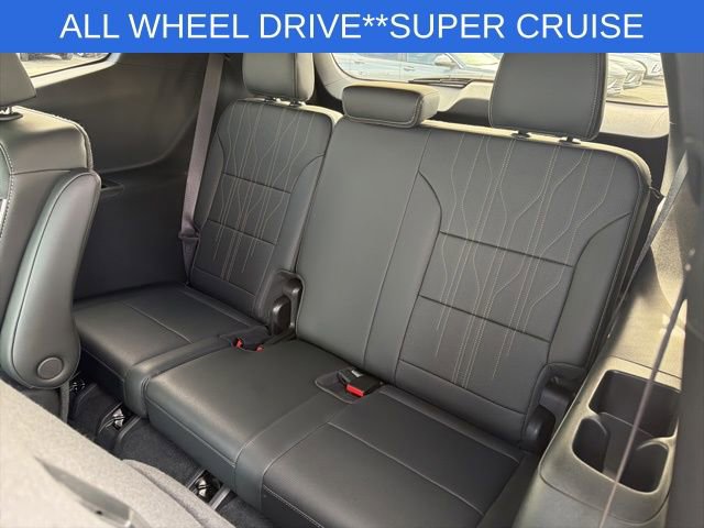 Used 2025 Buick Enclave Avenir w/ Super Cruise Package image 21