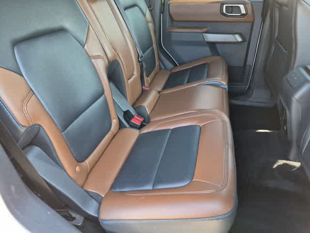 Used 2023 Ford Bronco Outer Banks w/ Sasquatch Package AWD/4WD image 20