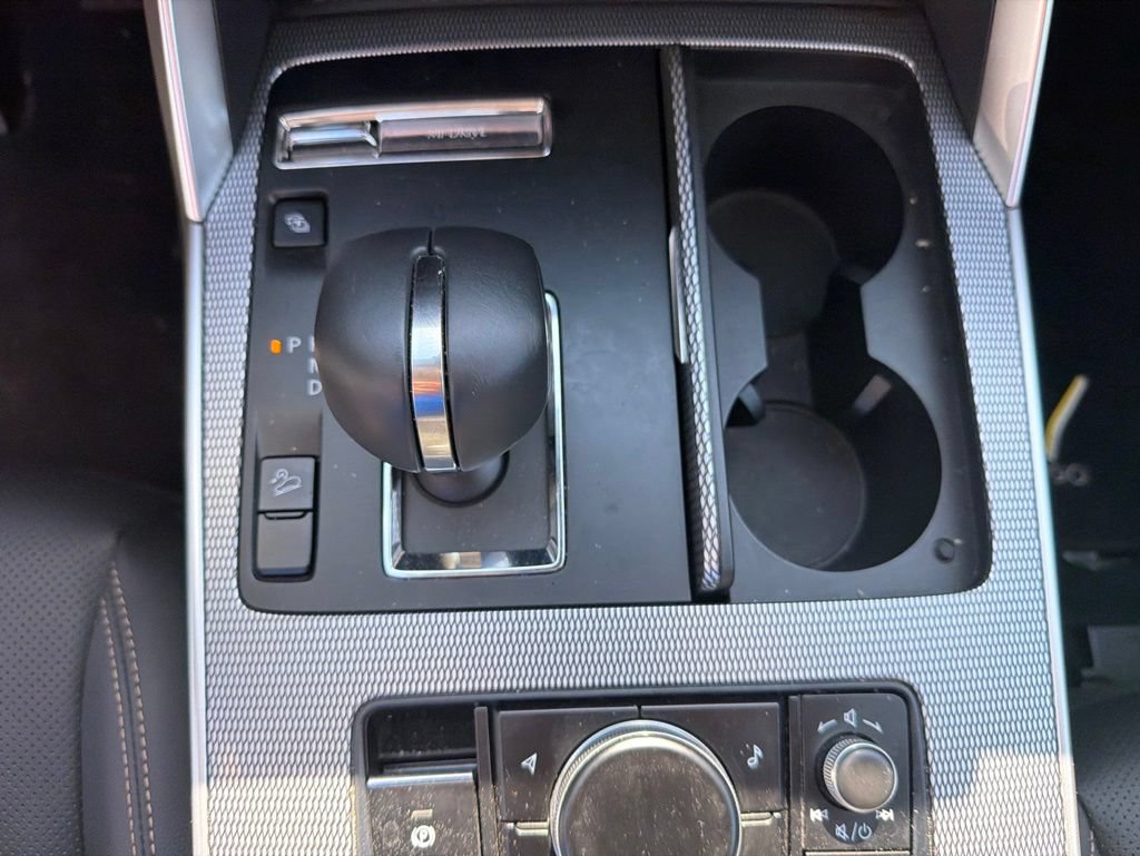 Used 2024 MAZDA CX-90 Plug-In Hybrid w/ Preferred AWD/4WD image 23
