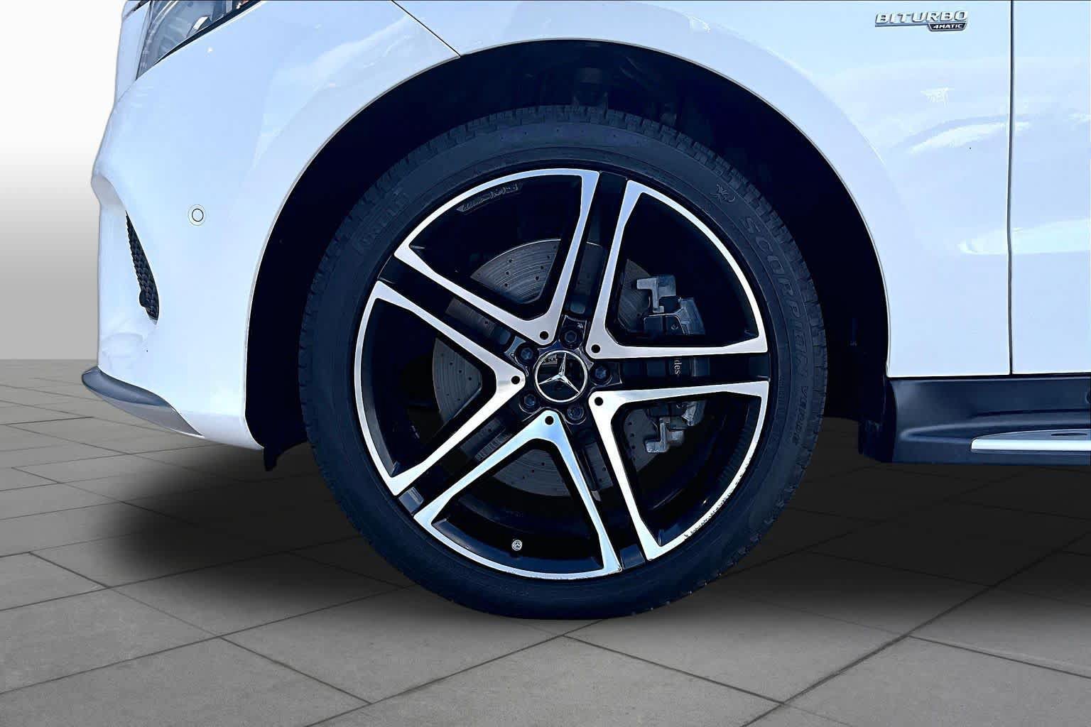 Used 2018 Mercedes-Benz GLE 43 AMG 4MATIC image 11
