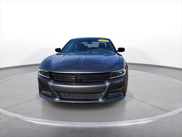 Used 2023 Dodge Charger SXT image 3