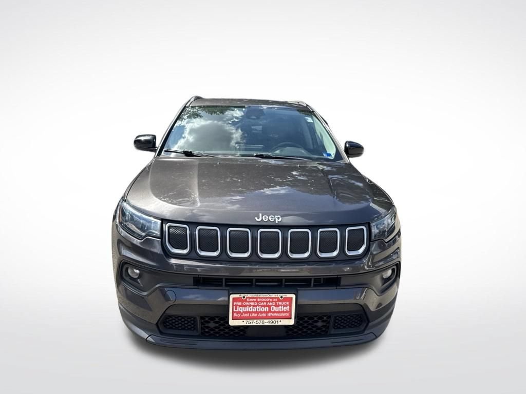 Used 2022 Jeep Compass Latitude w/ Convenience Group FWD image 9