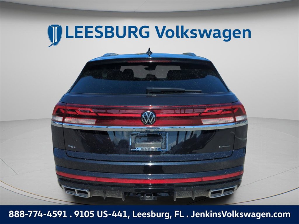 Used 2025 Volkswagen Atlas Cross Sport SEL Premium R-Line image 7