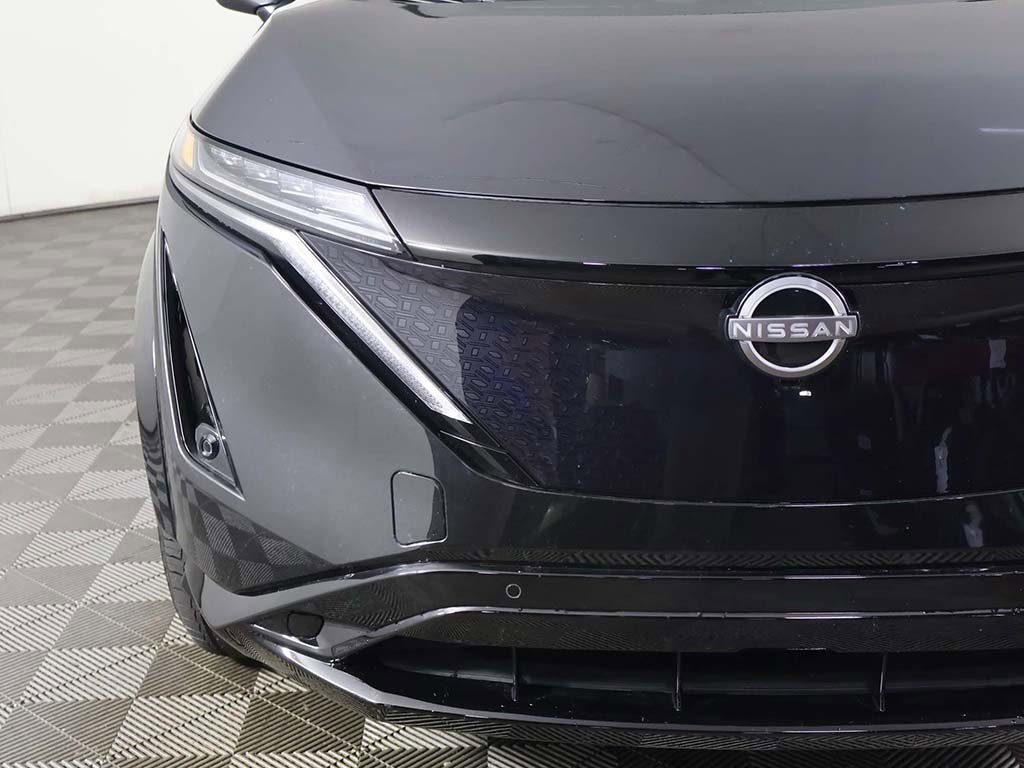 Used 2023 Nissan Ariya AWD image 15