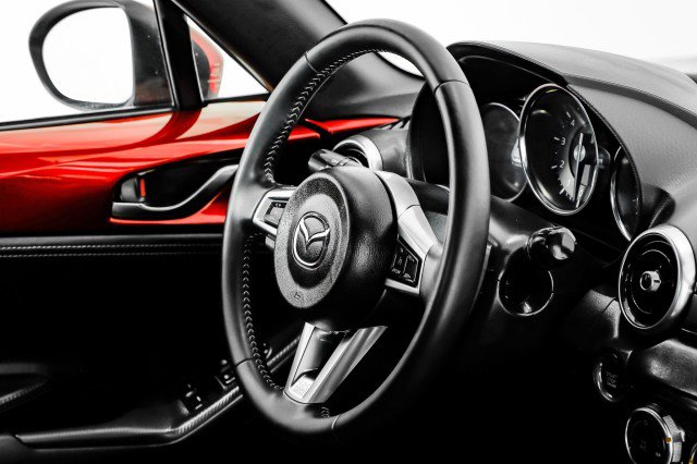 Used 2022 MAZDA MX-5 Miata RF Grand Touring image 11