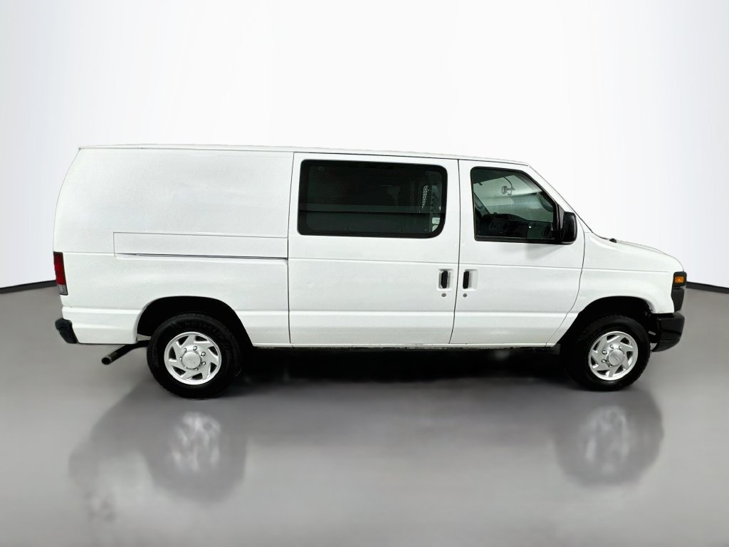 Used 2010 Ford E-150 and Econoline 150 RWD image 9
