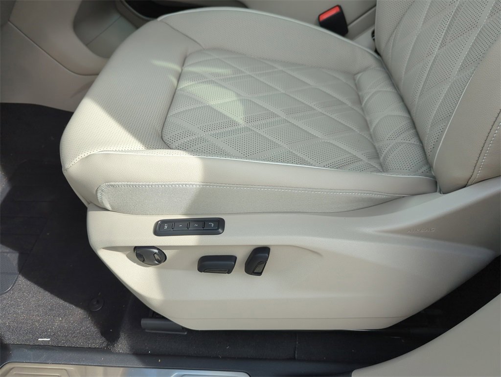 New 2026 Volkswagen Atlas SEL Premium R-Line image 30