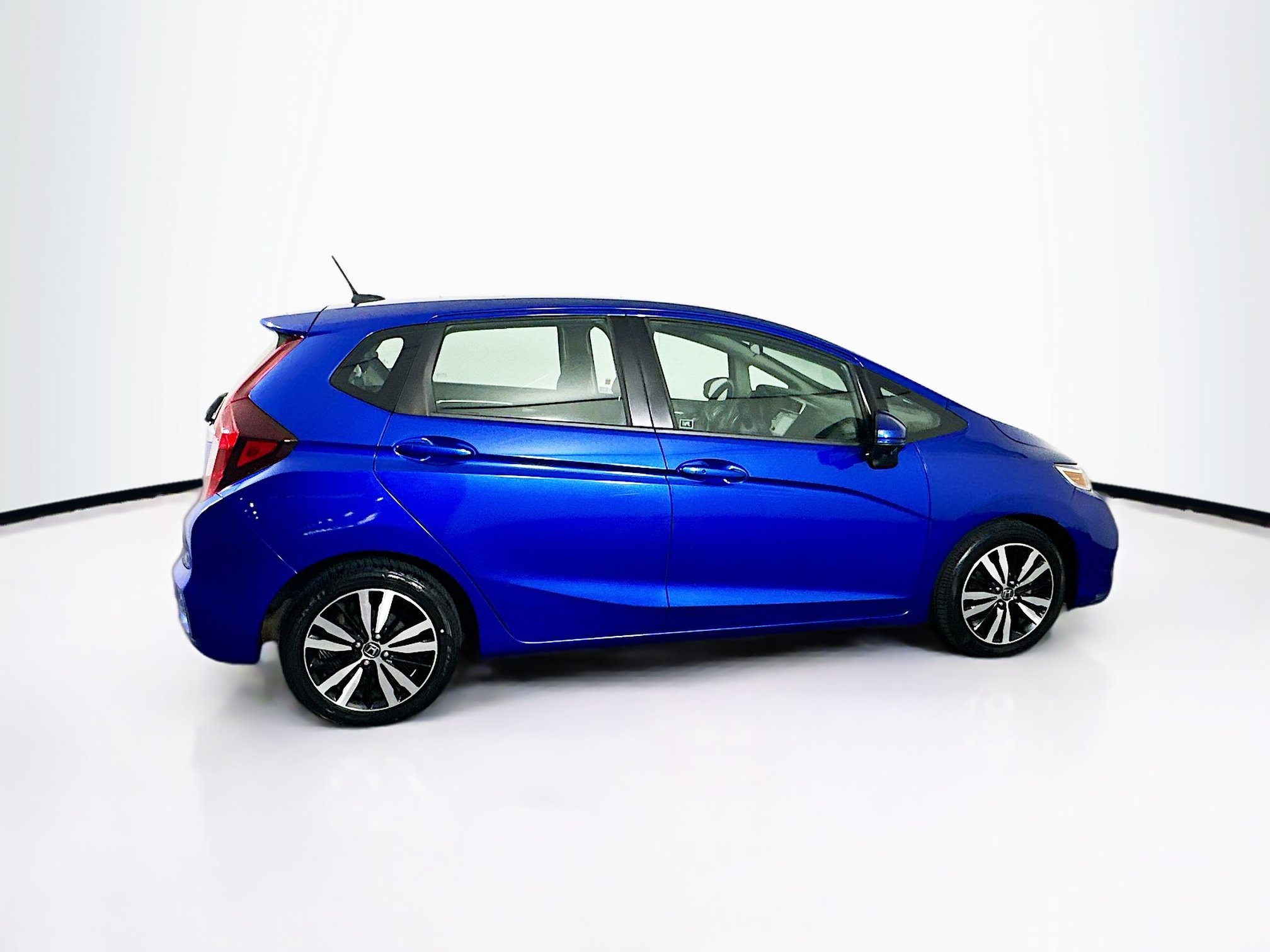 Used 2018 Honda Fit EX image 10