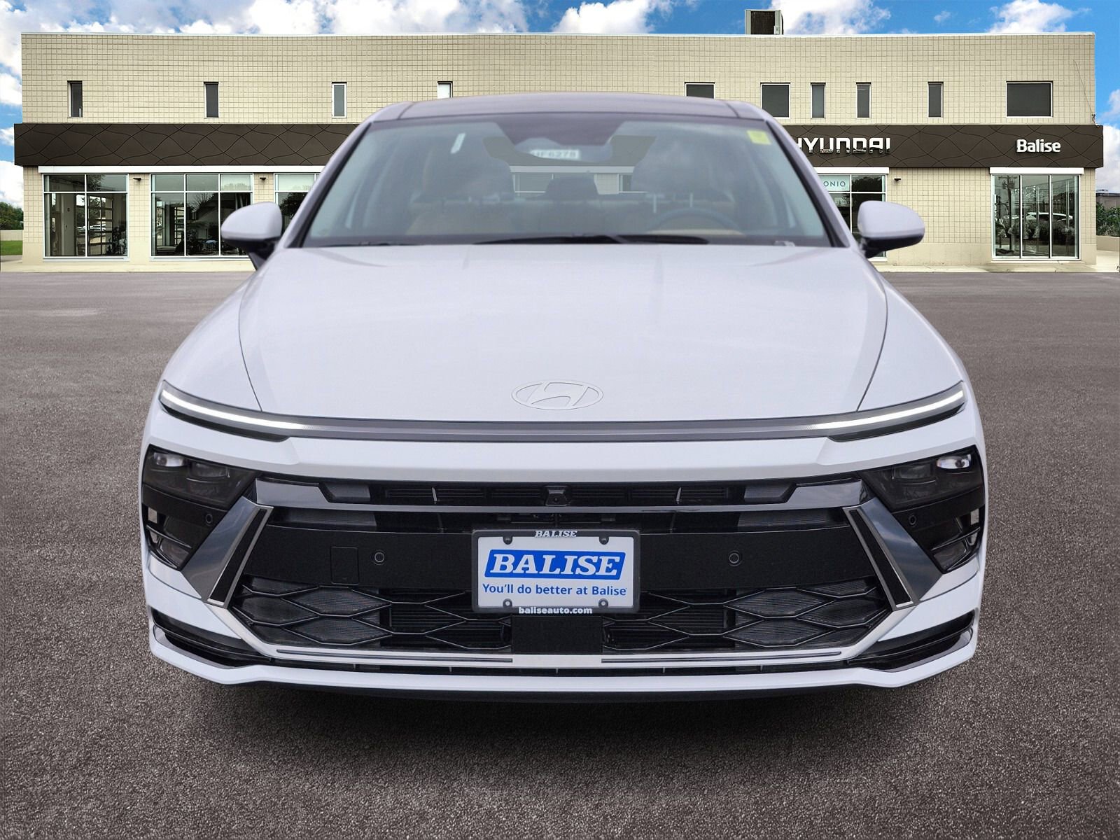 New 2026 Hyundai Sonata Limited FWD image 8
