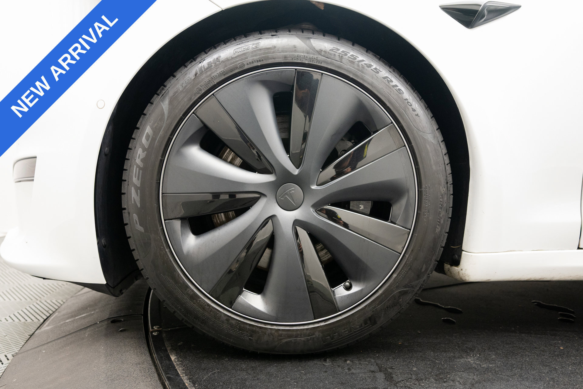 Used 2021 Tesla Model S Plaid AWD/4WD image 30