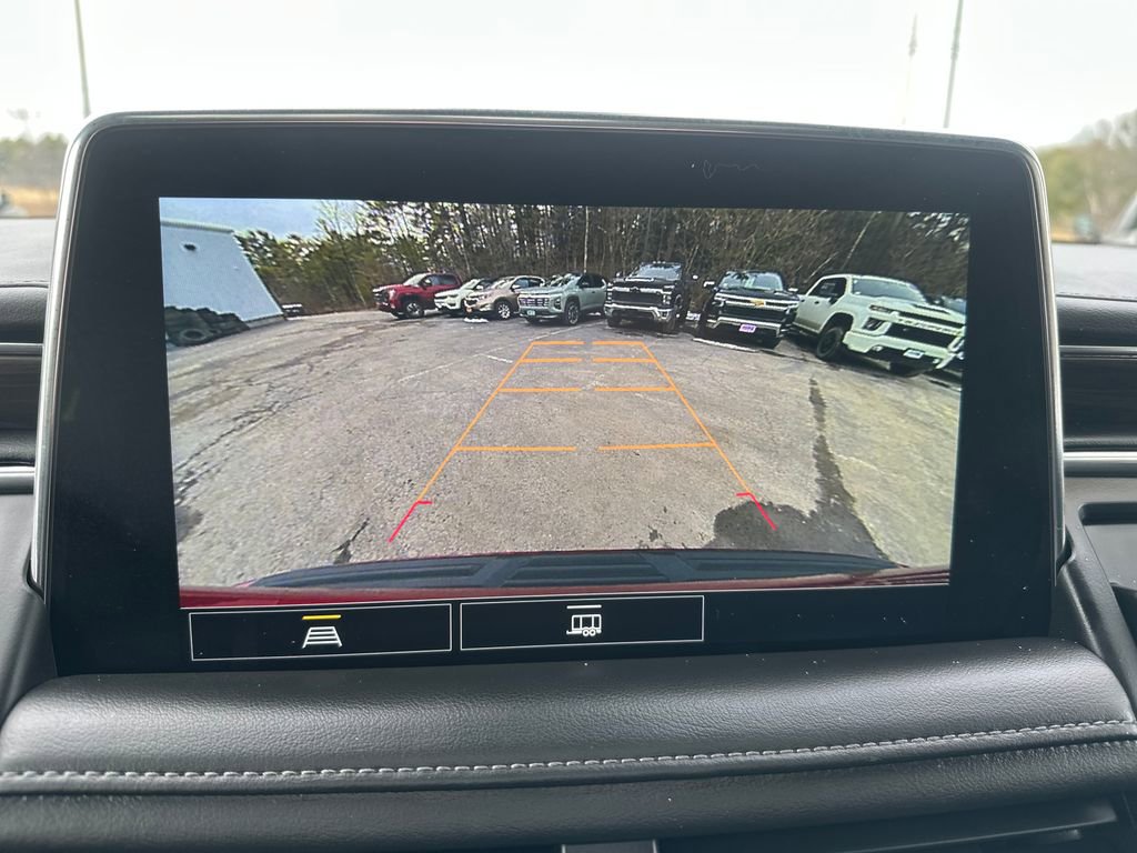 Used 2021 Chevrolet Tahoe Z71 w/ Rear Media and Nav Package image 19