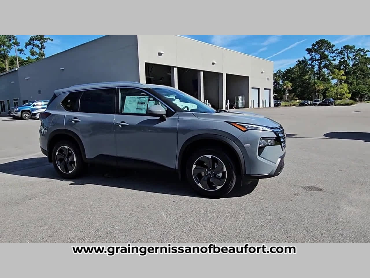 New 2026 Nissan Rogue SV image 36