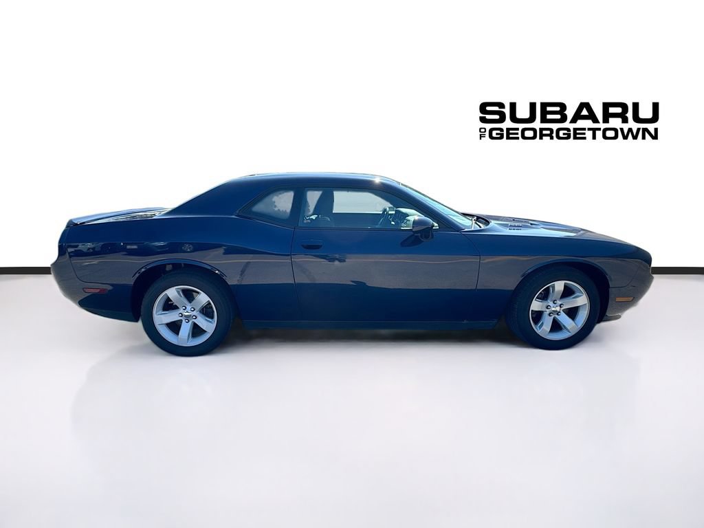 Used 2013 Dodge Challenger R/T RWD image 8
