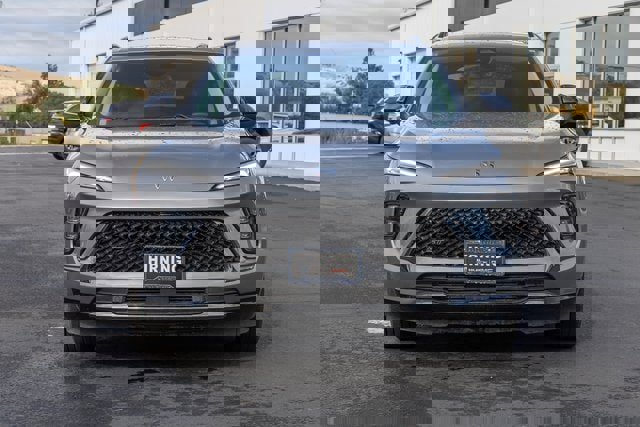 Certified 2025 Buick Envision Sport Touring image 2