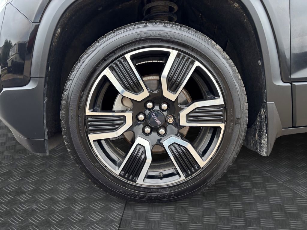 Used 2019 GMC Acadia SLT w/ Black Edition AWD/4WD image 23