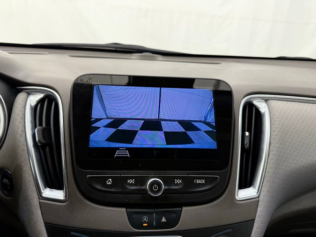 Used 2020 Chevrolet Malibu LT w/ Fleet LT Safety Plus Package image 33