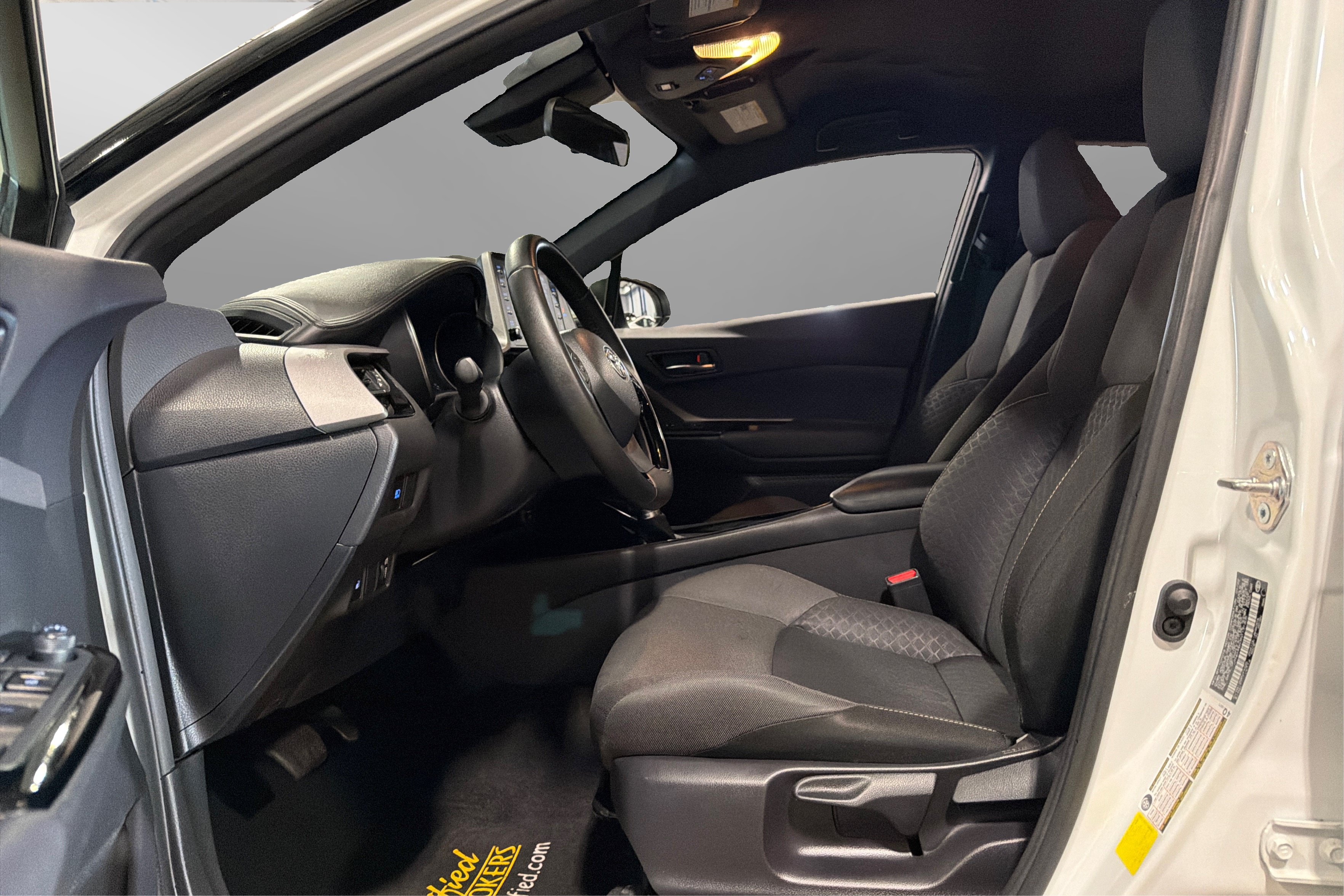 Used 2022 Toyota C-HR Nightshade FWD image 17