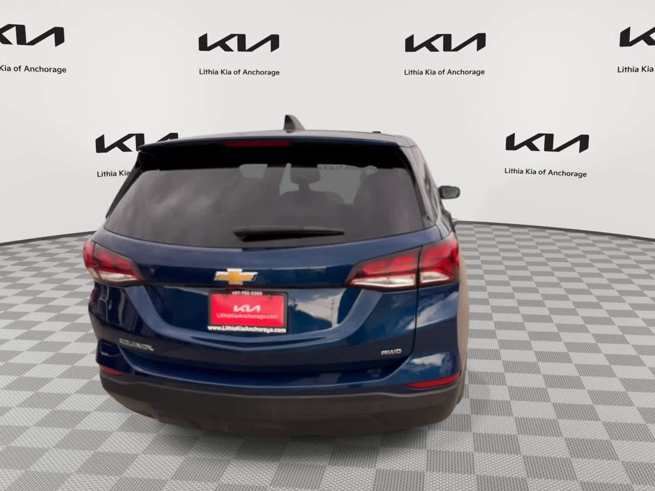 Used 2022 Chevrolet Equinox LS w/ LS Convenience Package AWD/4WD image 9