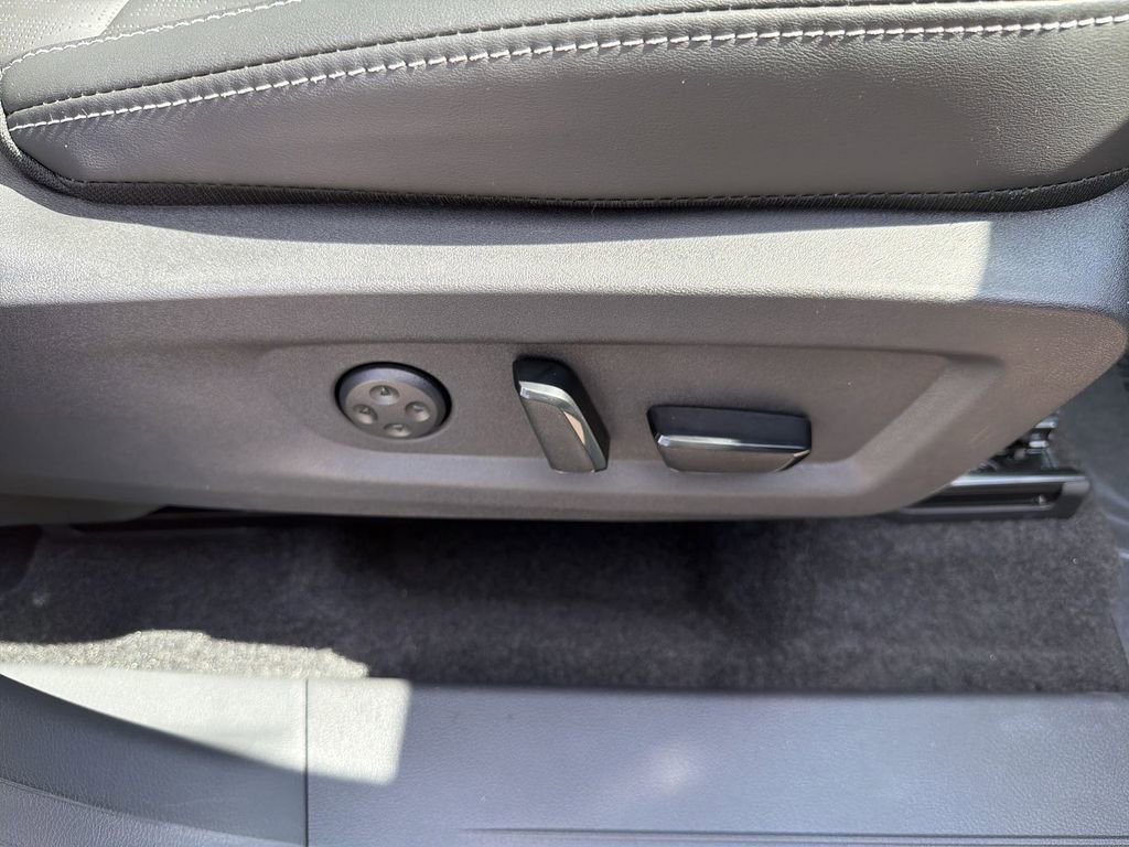 New 2026 Nissan Murano Platinum w/ Cargo Package AWD/4WD image 19