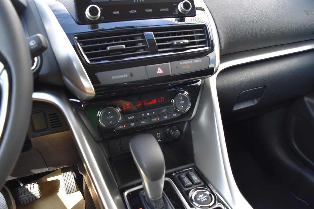 New 2026 Mitsubishi Eclipse Cross SE AWD/4WD image 17