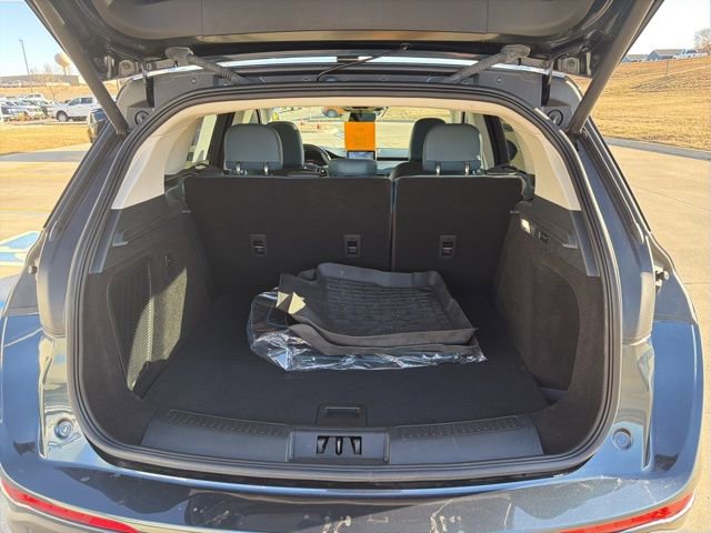 Used 2021 Lincoln Corsair Reserve image 13