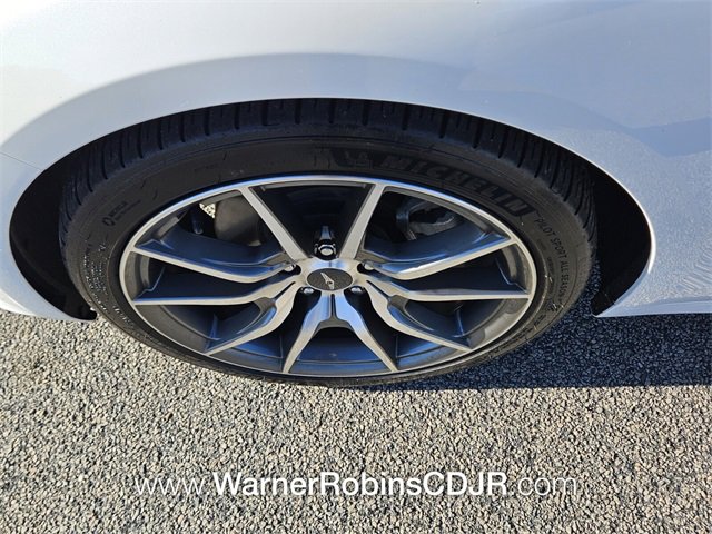 Used 2023 Genesis G70 2.0T image 17